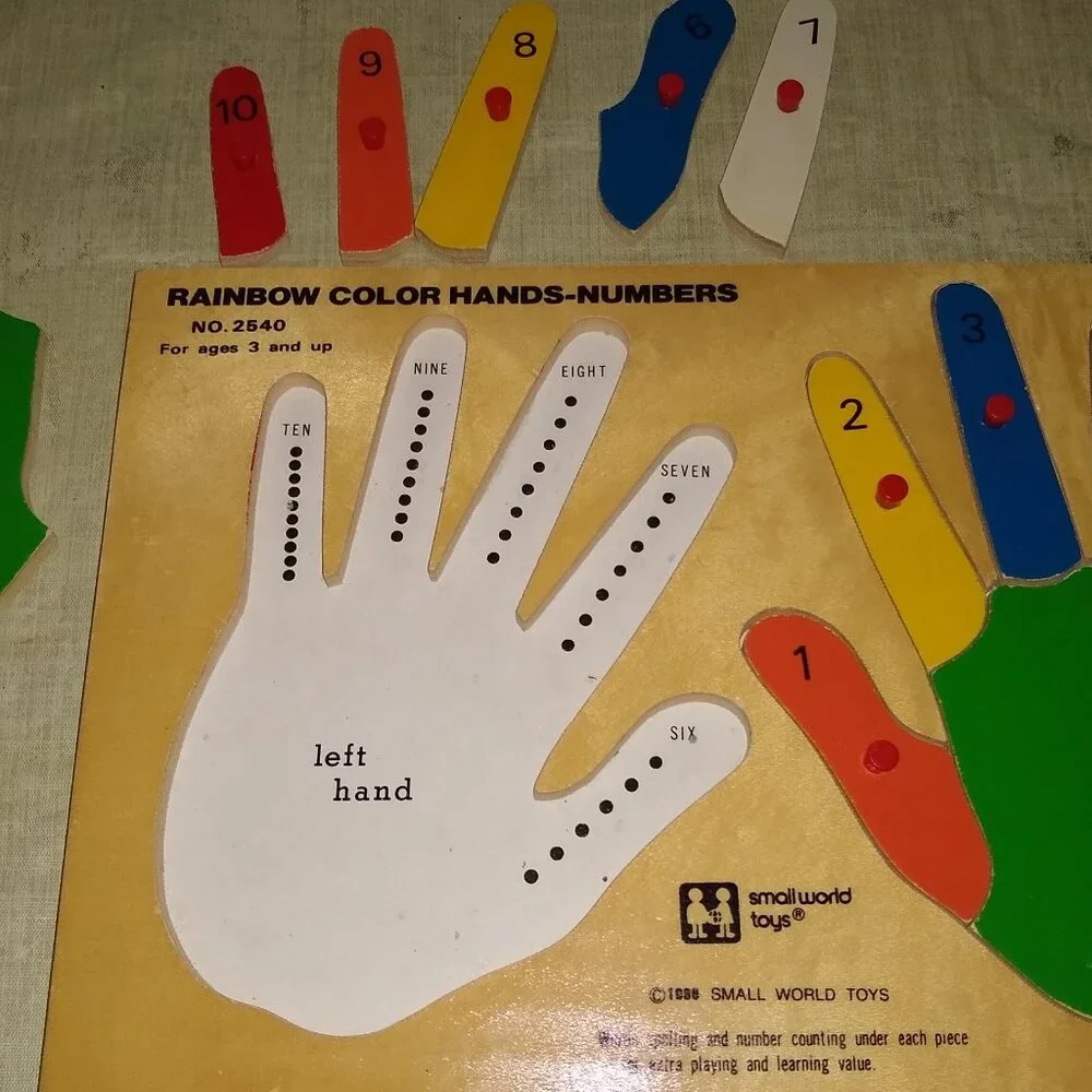 Melissa & Doug  Wooden Peg Puzzles: Shoes lacing , Hands counting. Vintage
